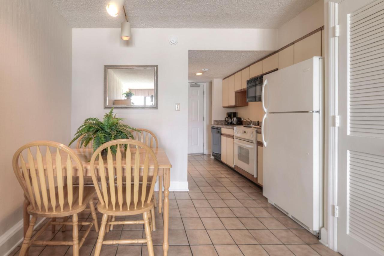 Kingfisher Inn Garden City Экстерьер фото