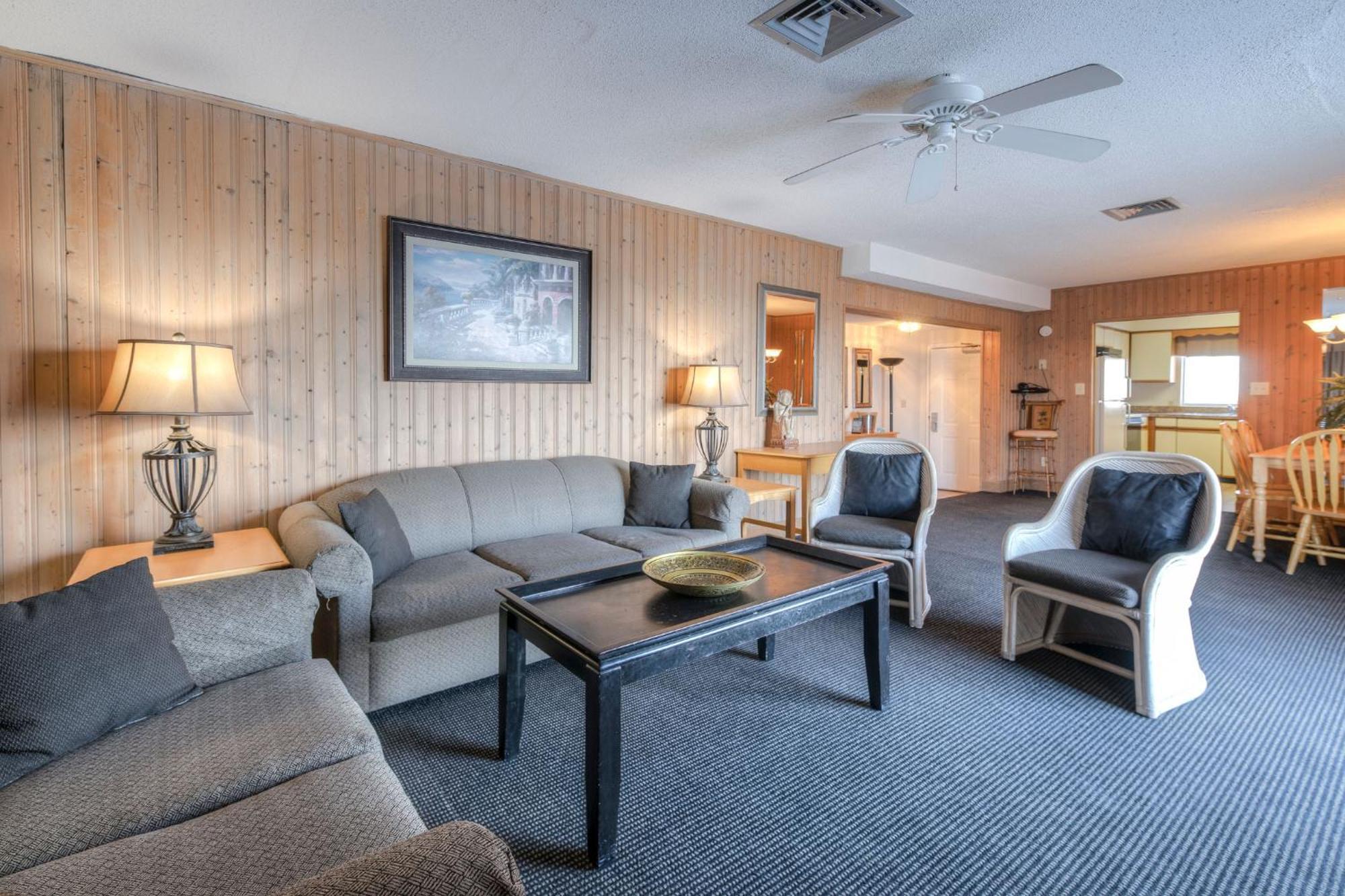 Kingfisher Inn Garden City Экстерьер фото