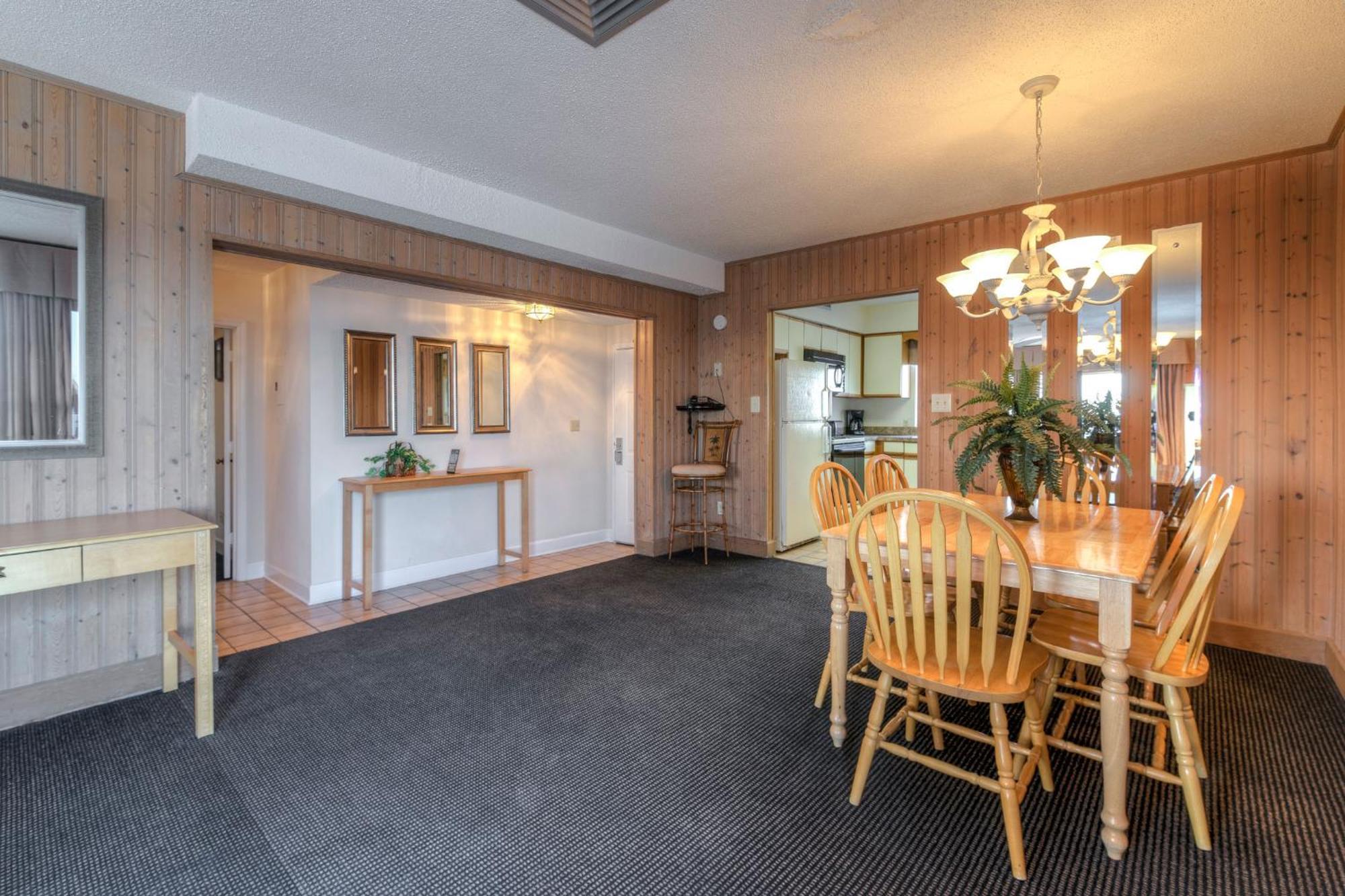 Kingfisher Inn Garden City Экстерьер фото